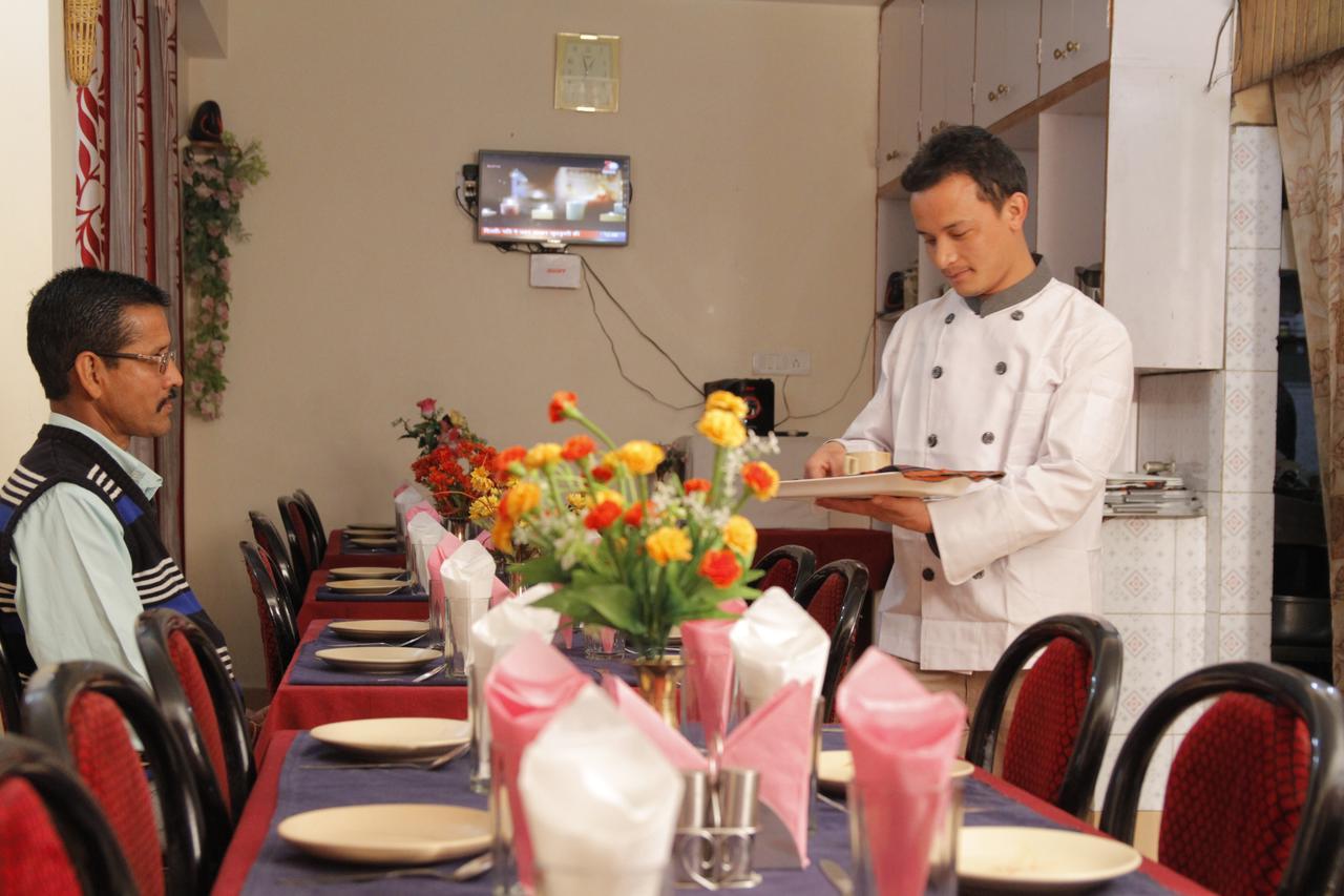 Hotel Kasturi Gangtok Eksteriør billede